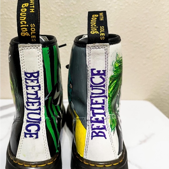 Hand Painted Movie Inspired Themed Dr. Martens Zavala Boots, Brand New W8/M7 - Picture 6 of 6